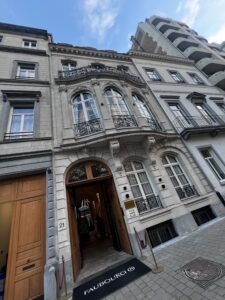 Loumière à la soirée prestigieuse du LPGI à Bruxelles